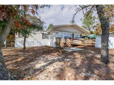 Home For Sale in Keystone Heights, Florida