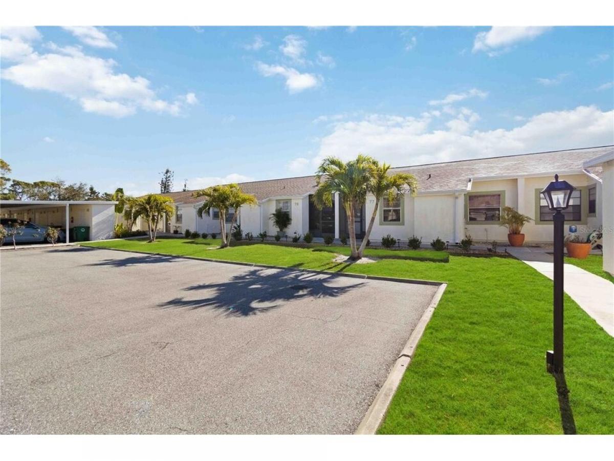 Picture of Home For Sale in Englewood, Florida, United States