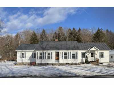 Home For Sale in Orford, New Hampshire