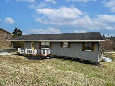 Home For Sale in Jefferson City, Tennessee