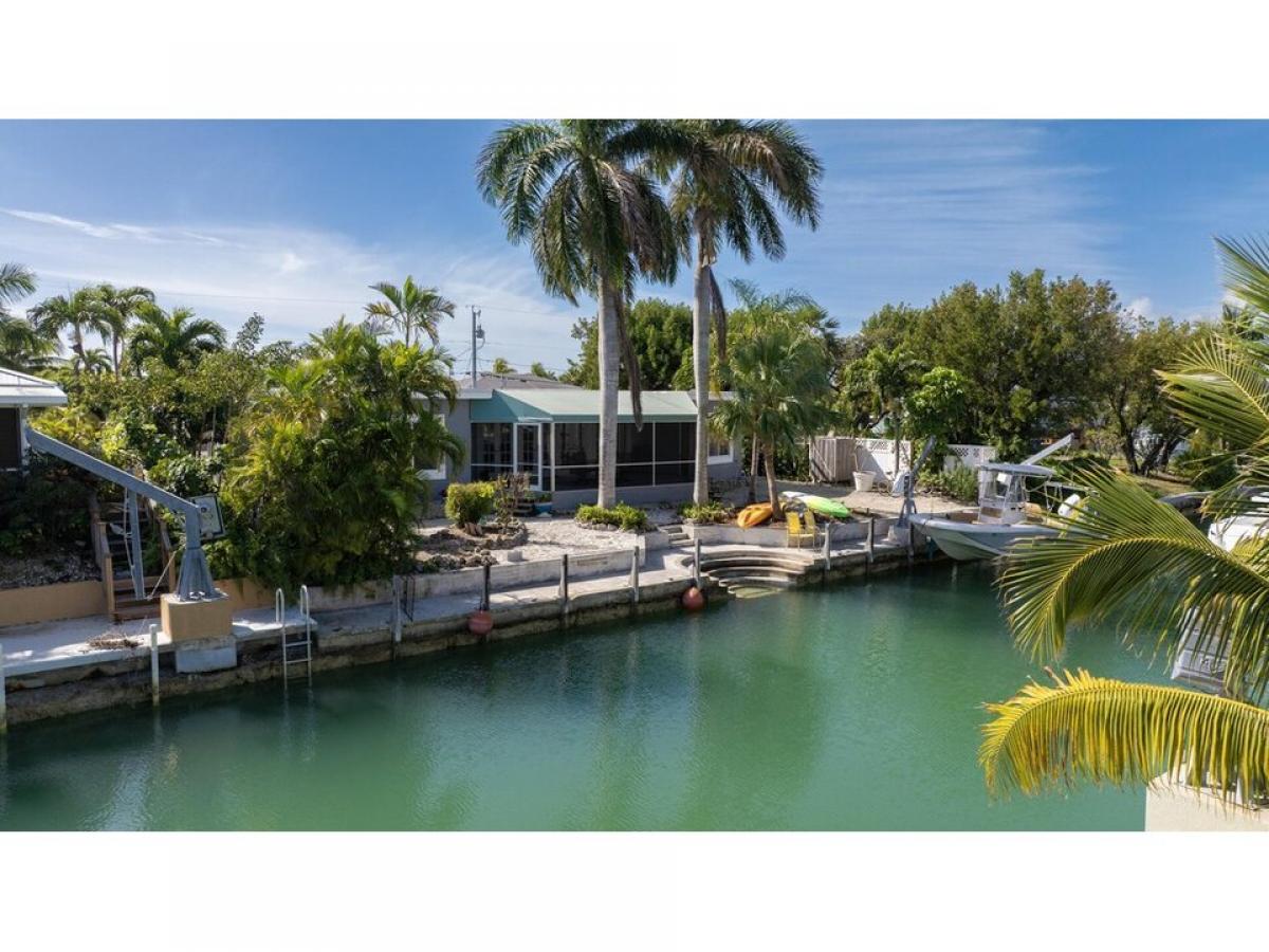 Picture of Home For Sale in Cudjoe Key, Florida, United States