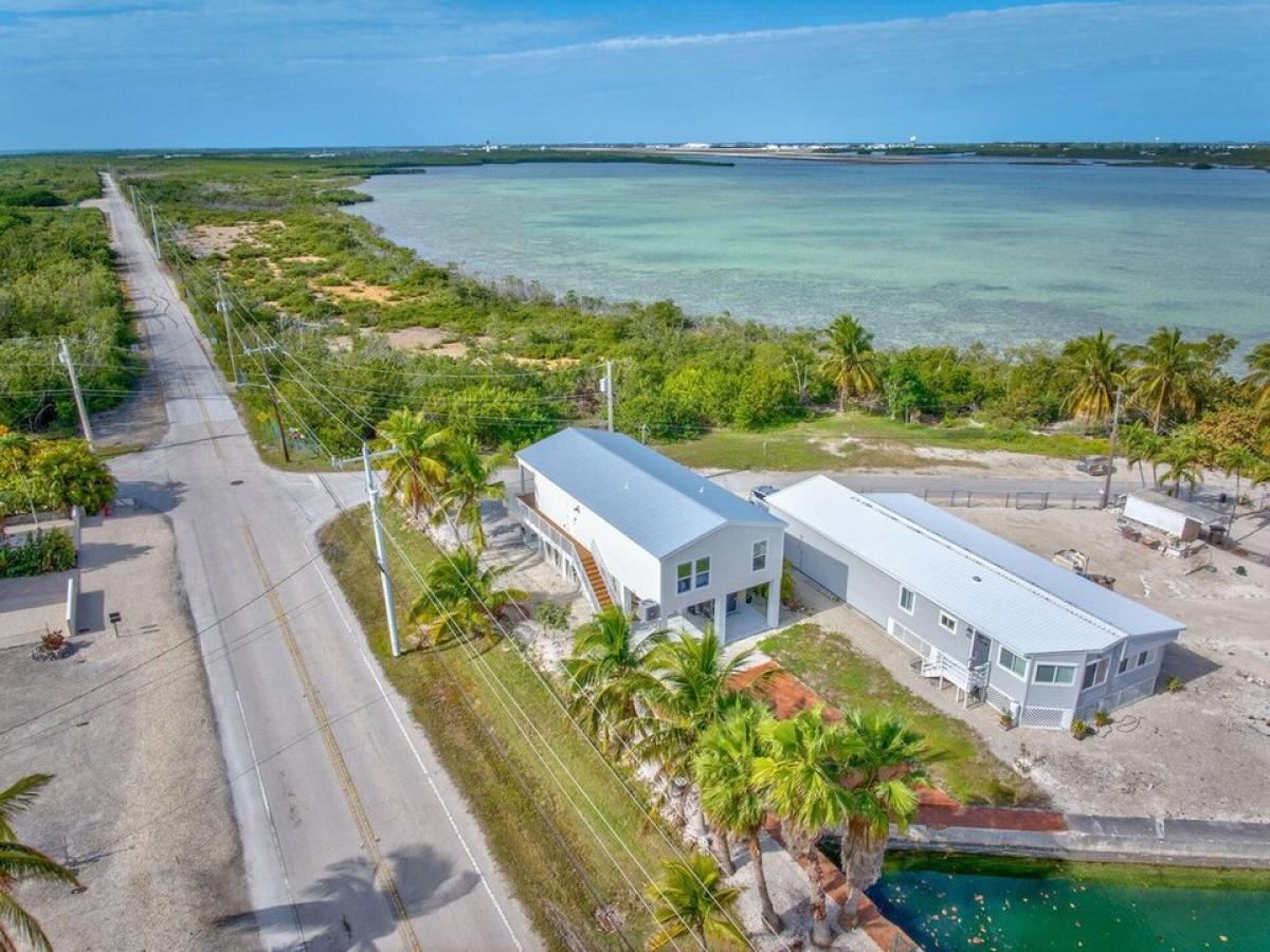Picture of Home For Sale in Geiger Key, Florida, United States