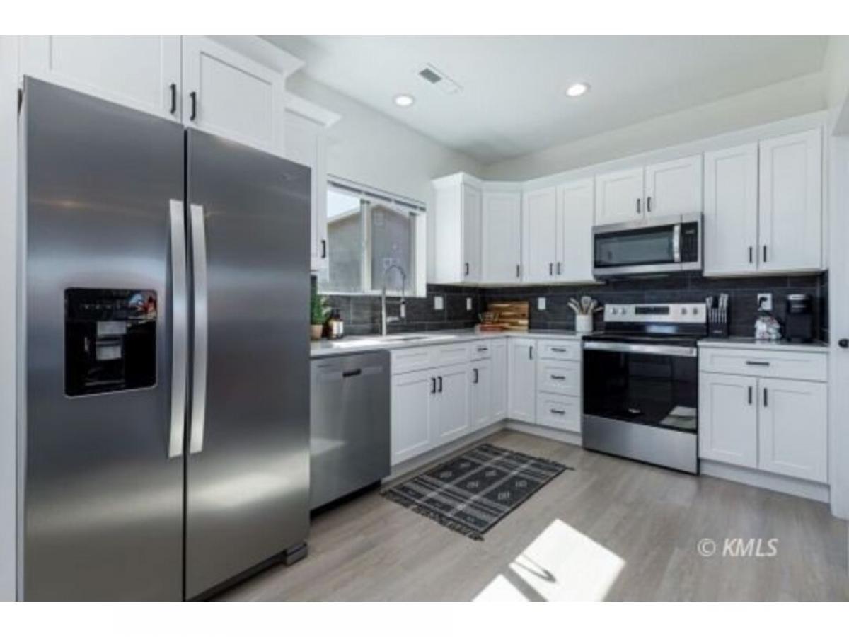 Picture of Home For Sale in Kanab, Utah, United States