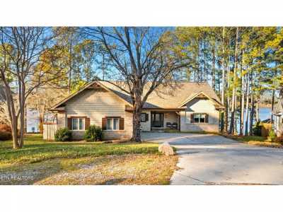 Home For Sale in Loudon, Tennessee