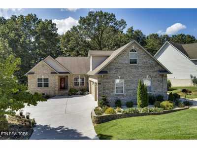 Home For Sale in Loudon, Tennessee