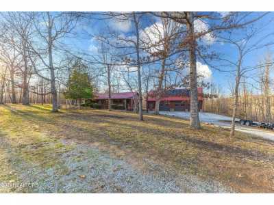 Home For Sale in Philadelphia, Tennessee