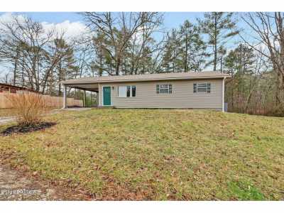 Home For Sale in Oakdale, Tennessee