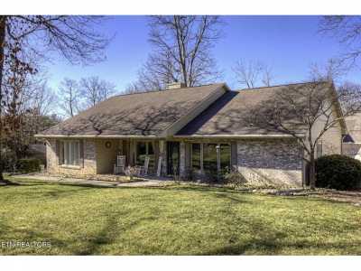 Home For Sale in Loudon, Tennessee