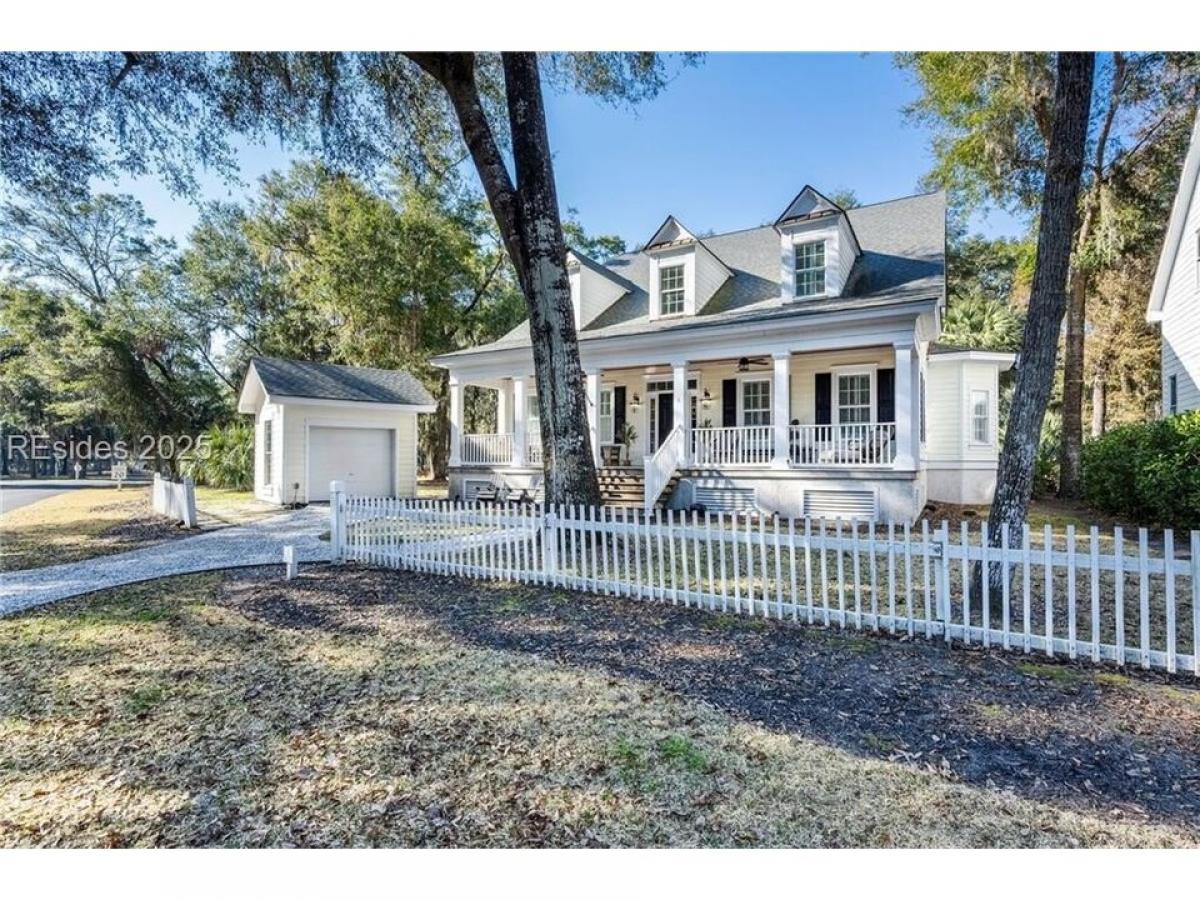 Picture of Home For Sale in Daufuskie Island, South Carolina, United States