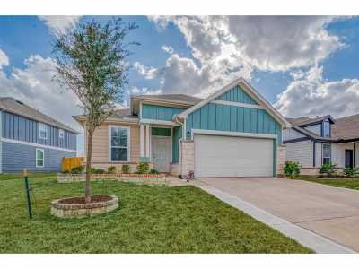 Home For Sale in Hockley, Texas