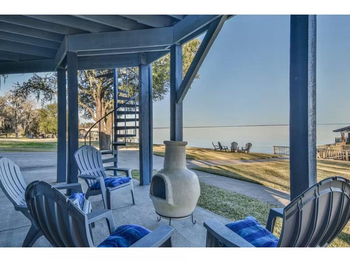 Picture of Home For Sale in Point Blank, Texas, United States