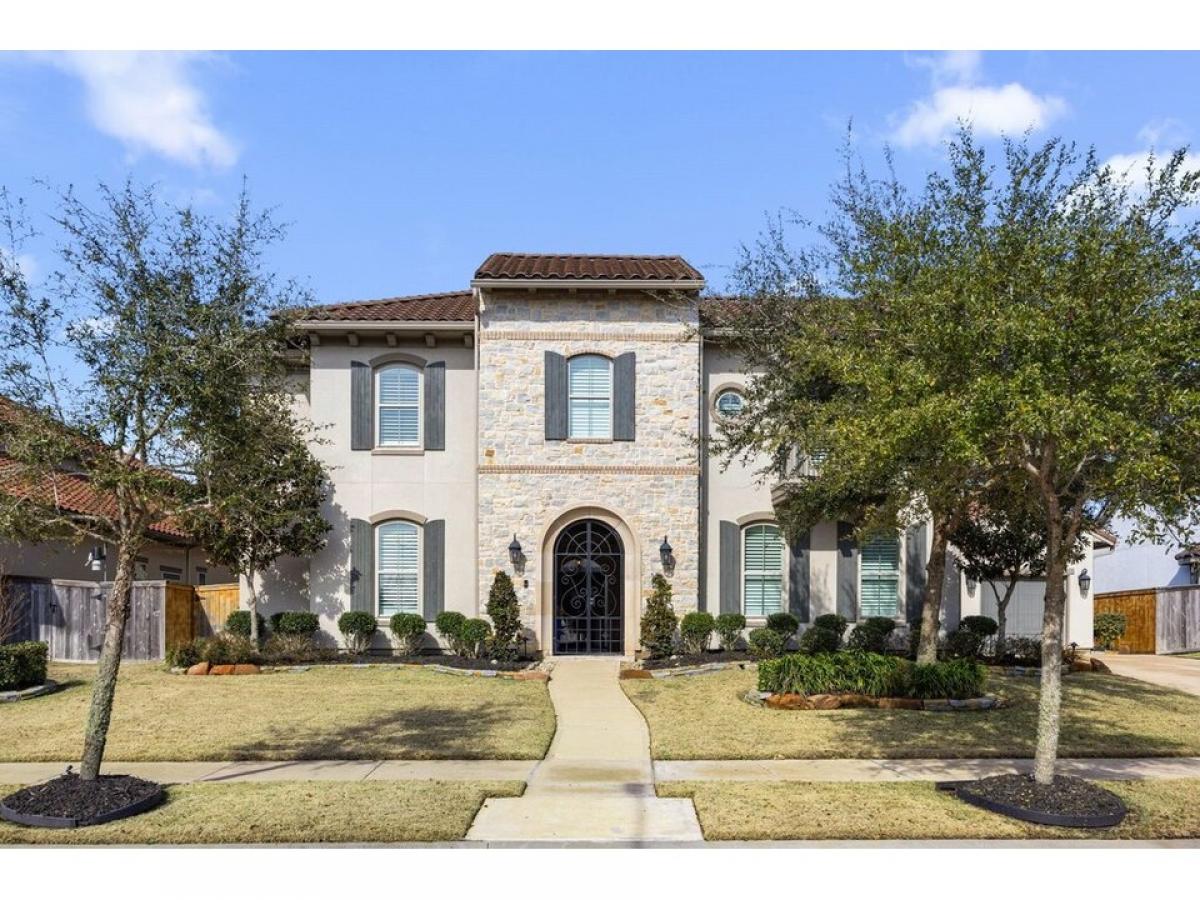 Picture of Home For Sale in Sugar Land, Texas, United States