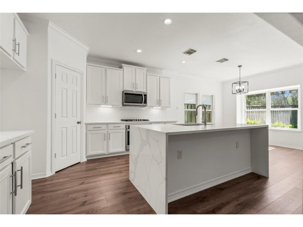 Picture of Home For Sale in The Woodlands, Texas, United States