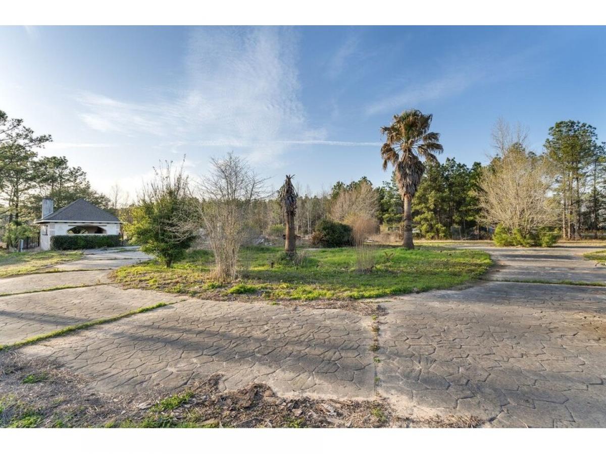 Picture of Residential Land For Sale in Conroe, Texas, United States