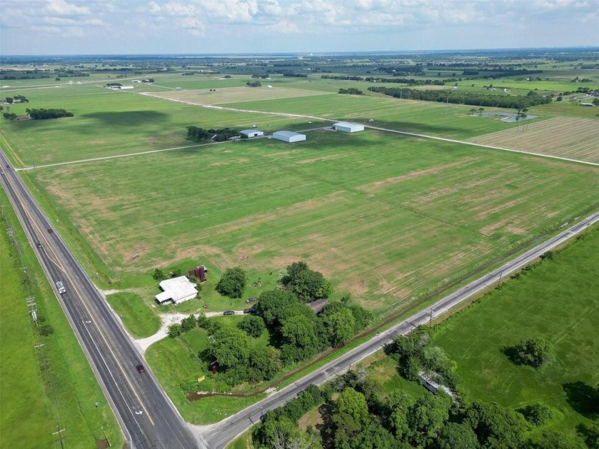 Picture of Residential Land For Rent in Dayton, Texas, United States