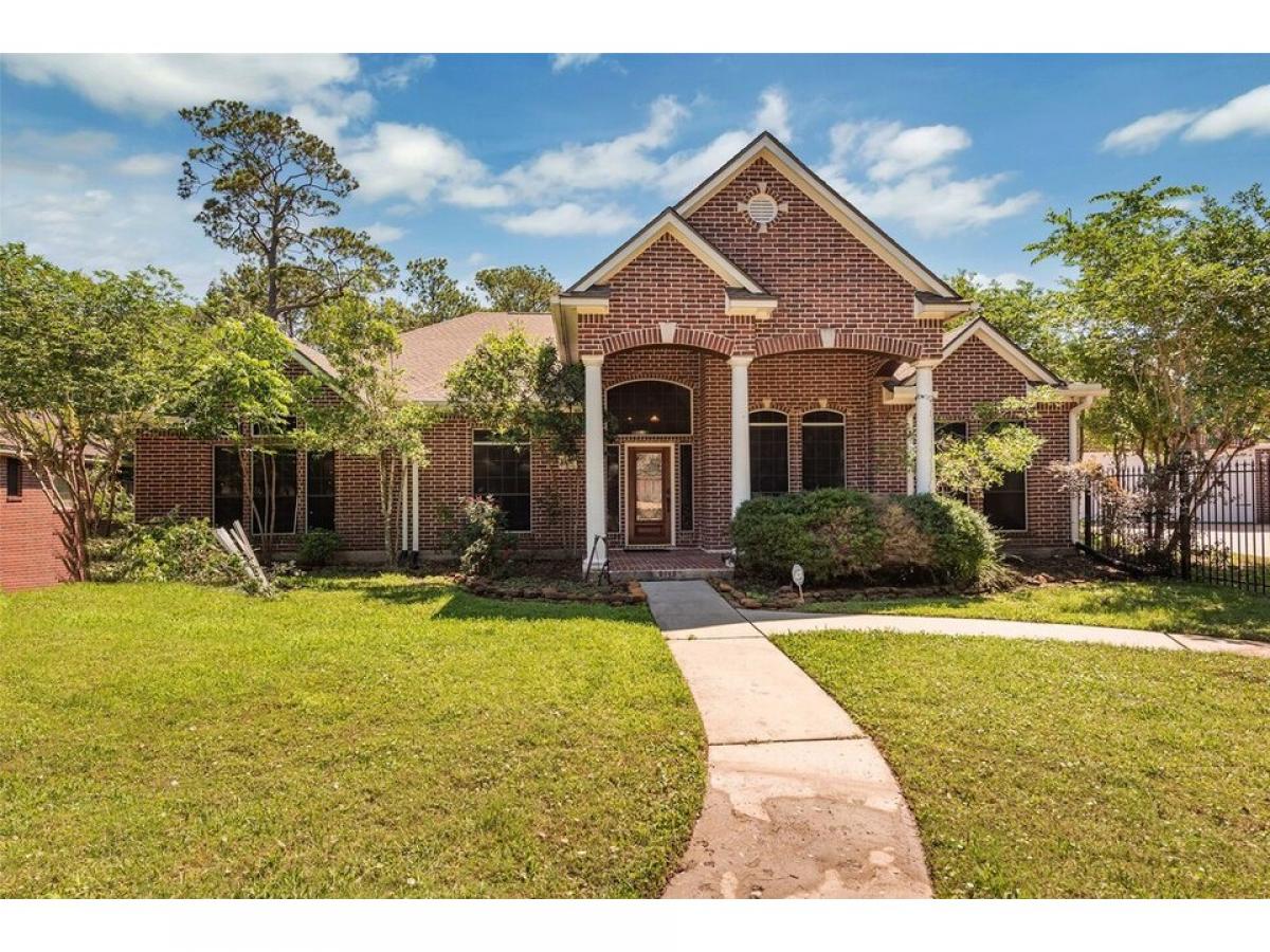 Picture of Home For Sale in Dickinson, Texas, United States