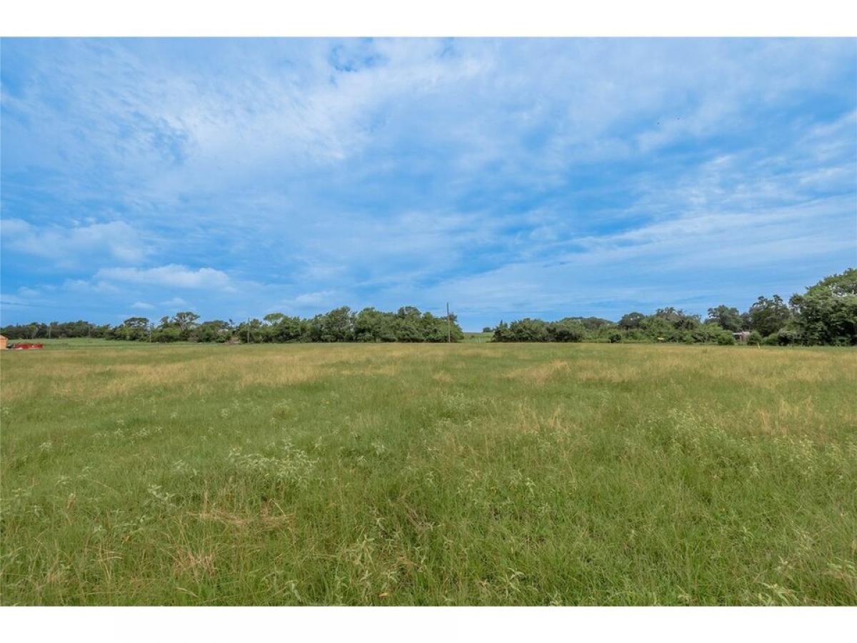 Picture of Residential Land For Sale in Richards, Texas, United States