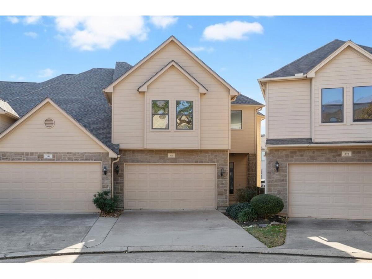 Picture of Home For Sale in Conroe, Texas, United States