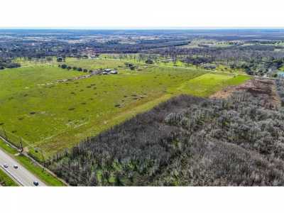 Residential Land For Sale in Rosenberg, Texas