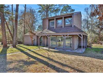 Home For Sale in Coldspring, Texas