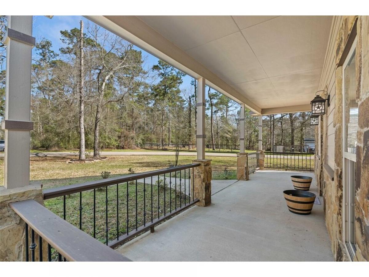Picture of Home For Sale in Conroe, Texas, United States