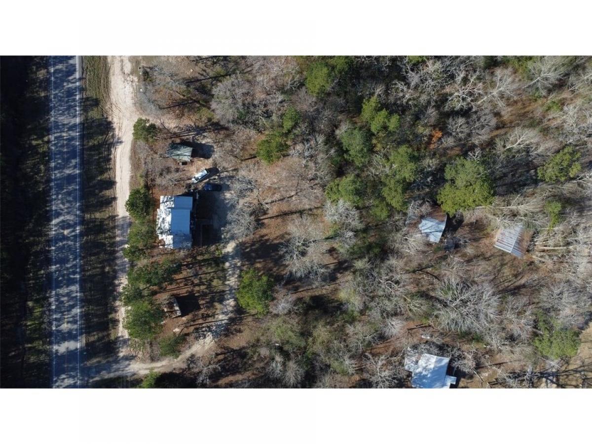 Picture of Home For Sale in Point Blank, Texas, United States