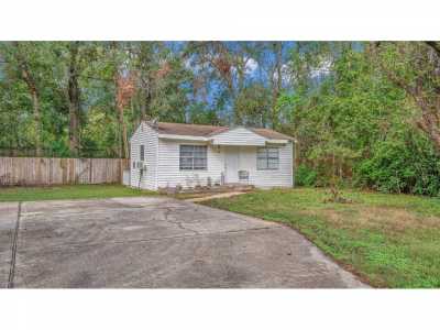 Home For Sale in Porter, Texas