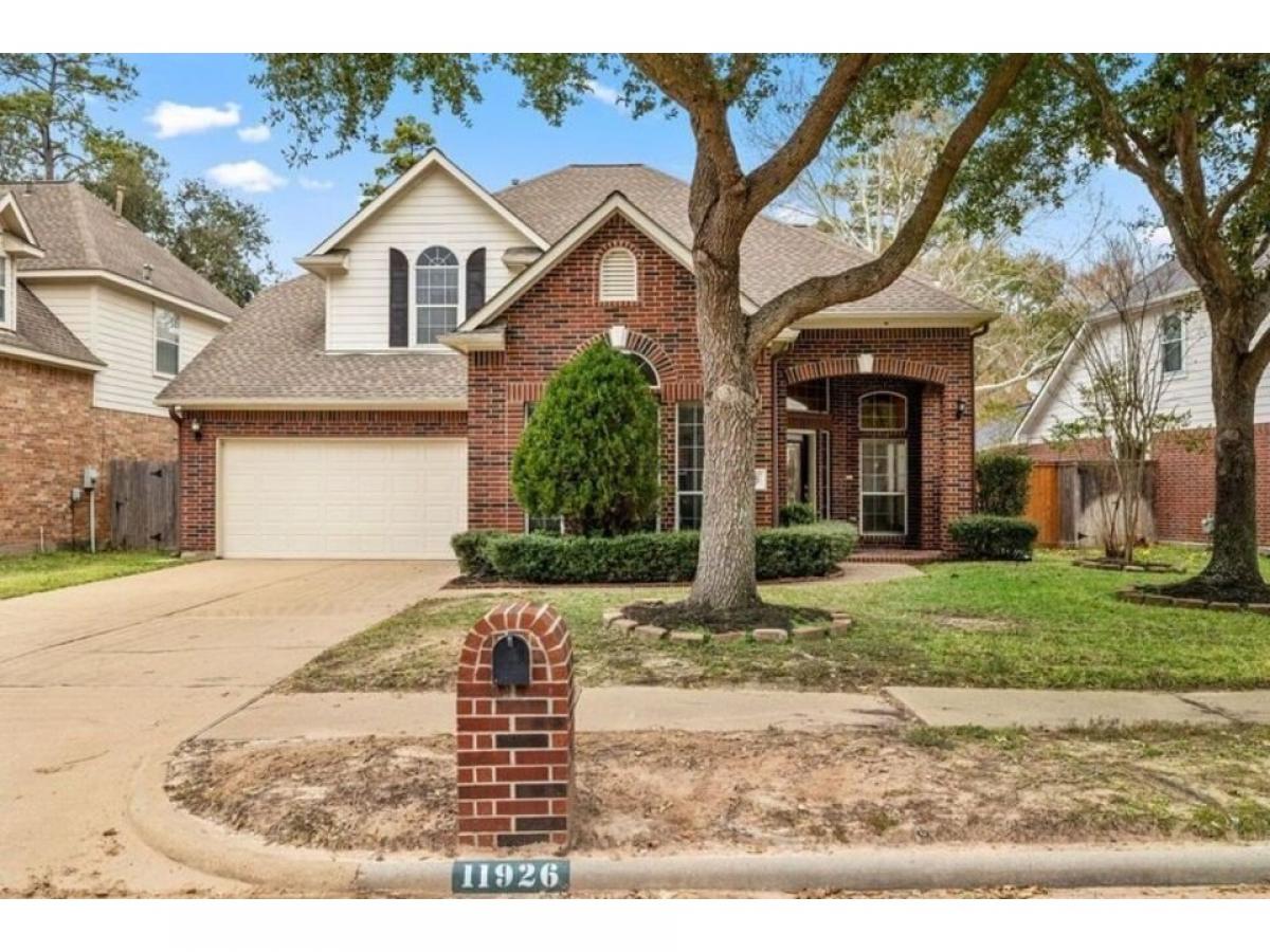 Picture of Home For Sale in Tomball, Texas, United States