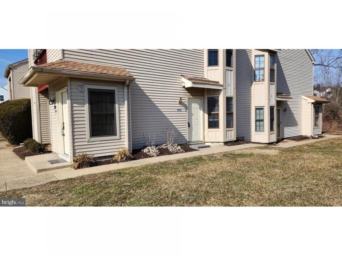 Picture of Home For Sale in Southampton, Pennsylvania, United States