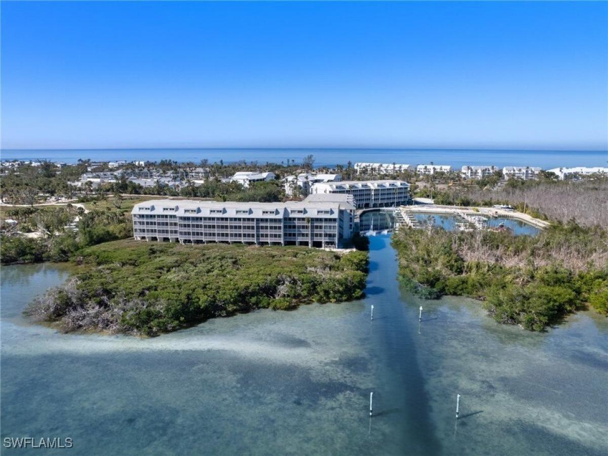 Picture of Home For Sale in Captiva, Florida, United States