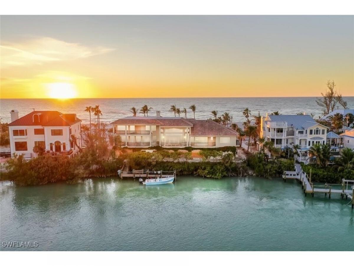 Picture of Home For Sale in Captiva, Florida, United States