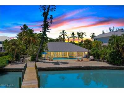 Home For Sale in Captiva, Florida