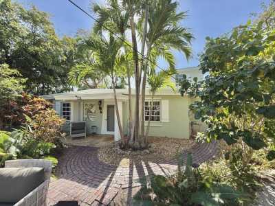 Home For Rent in Key Largo, Florida