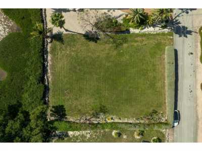 Residential Land For Sale in Marathon, Florida