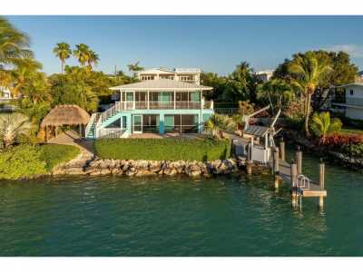 Home For Sale in Lower Matecumbe, Florida