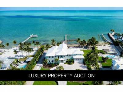Home For Sale in Plantation Key, Florida