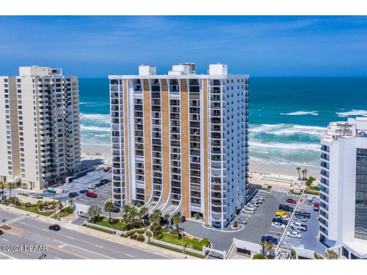 Picture of Home For Sale in Daytona Beach Shores, Florida, United States