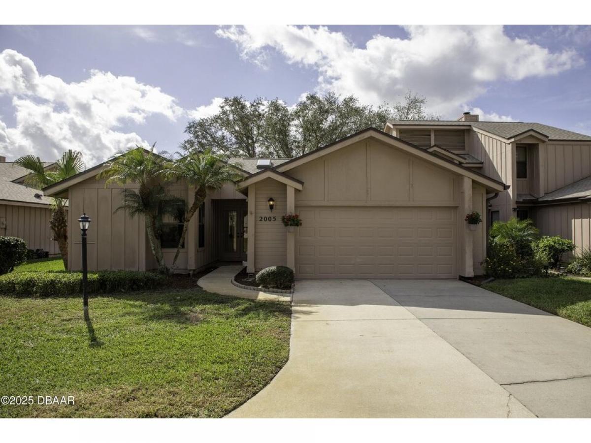 Picture of Home For Sale in Port Orange, Florida, United States