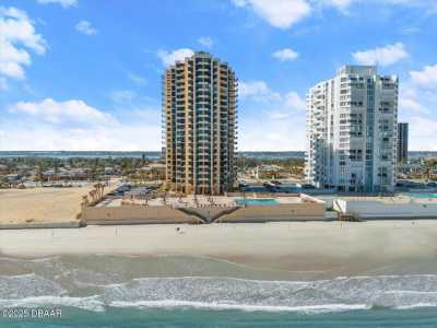 Home For Sale in Daytona Beach Shores, Florida
