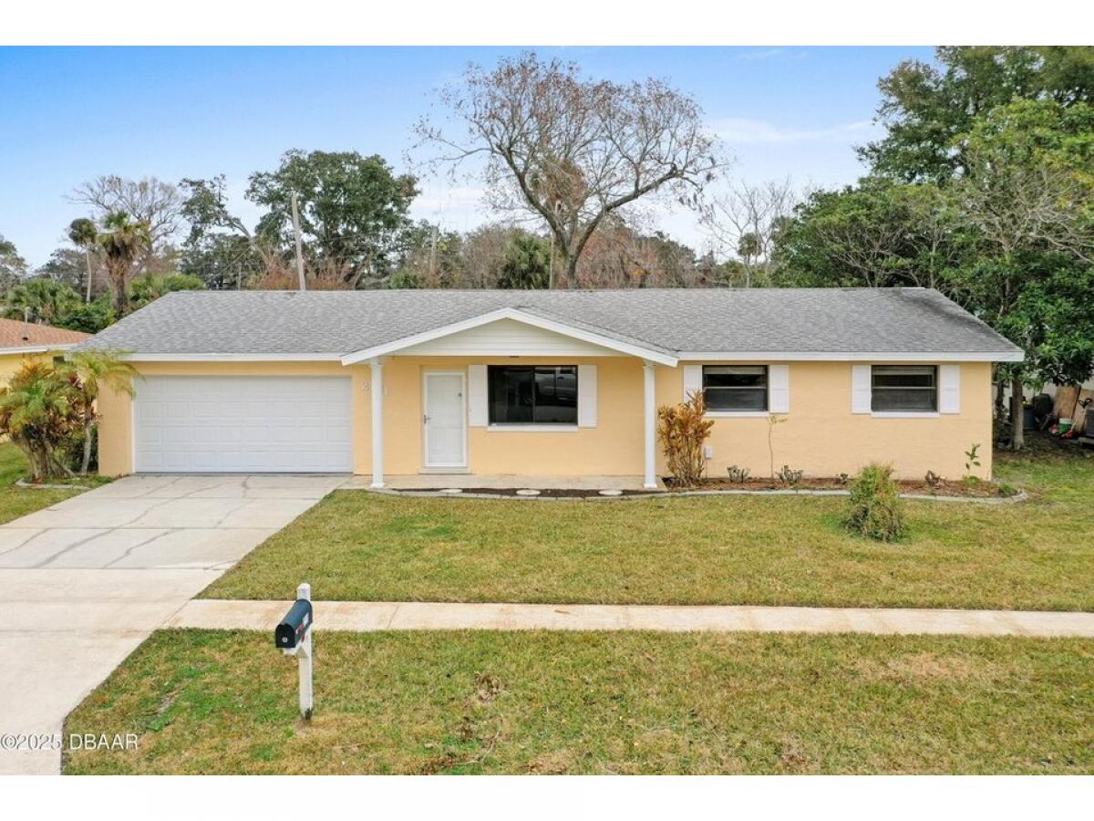 Picture of Home For Sale in South Daytona, Florida, United States