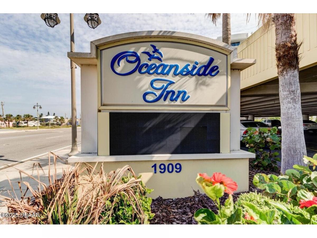 Picture of Home For Sale in Daytona Beach, Florida, United States