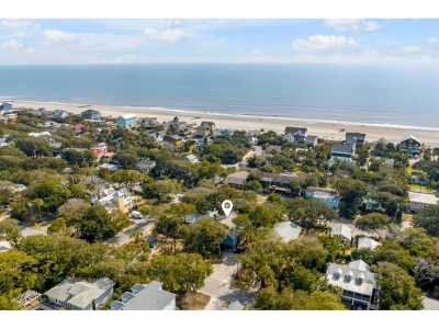 Home For Sale in Folly Beach, South Carolina