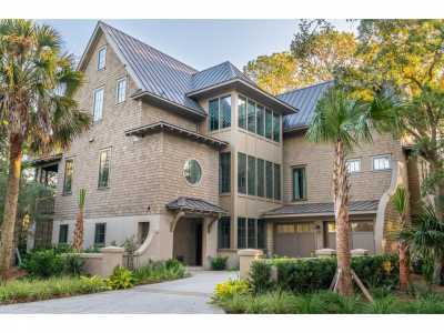 Home For Sale in Kiawah Island, South Carolina