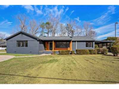 Home For Sale in Loris, South Carolina