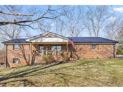 Home For Sale in Birchwood, Tennessee