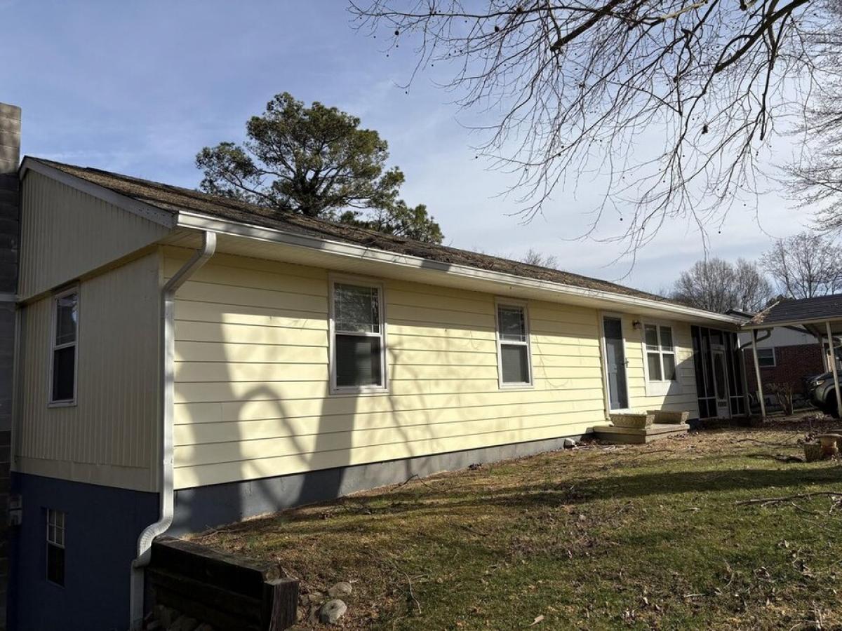 Picture of Home For Sale in Lafayette, Georgia, United States
