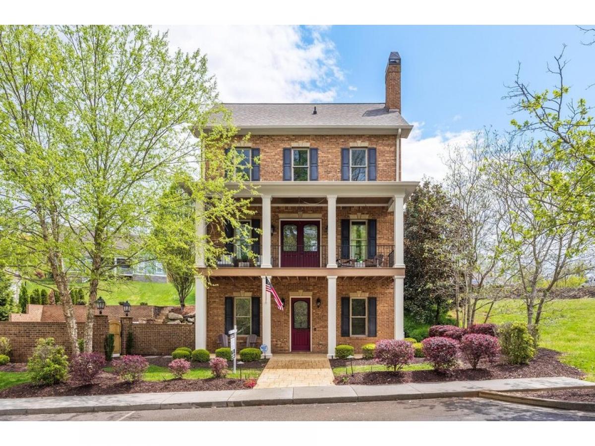 Picture of Home For Sale in Cleveland, Tennessee, United States