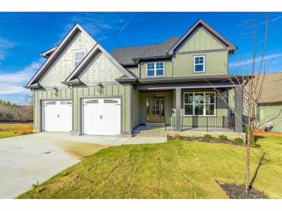 Home For Sale in Fort Oglethorpe, Georgia