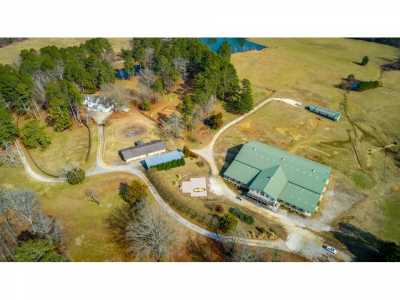 Home For Sale in Lafayette, Georgia