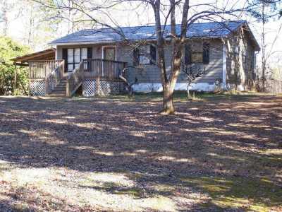 Home For Sale in Lafayette, Georgia